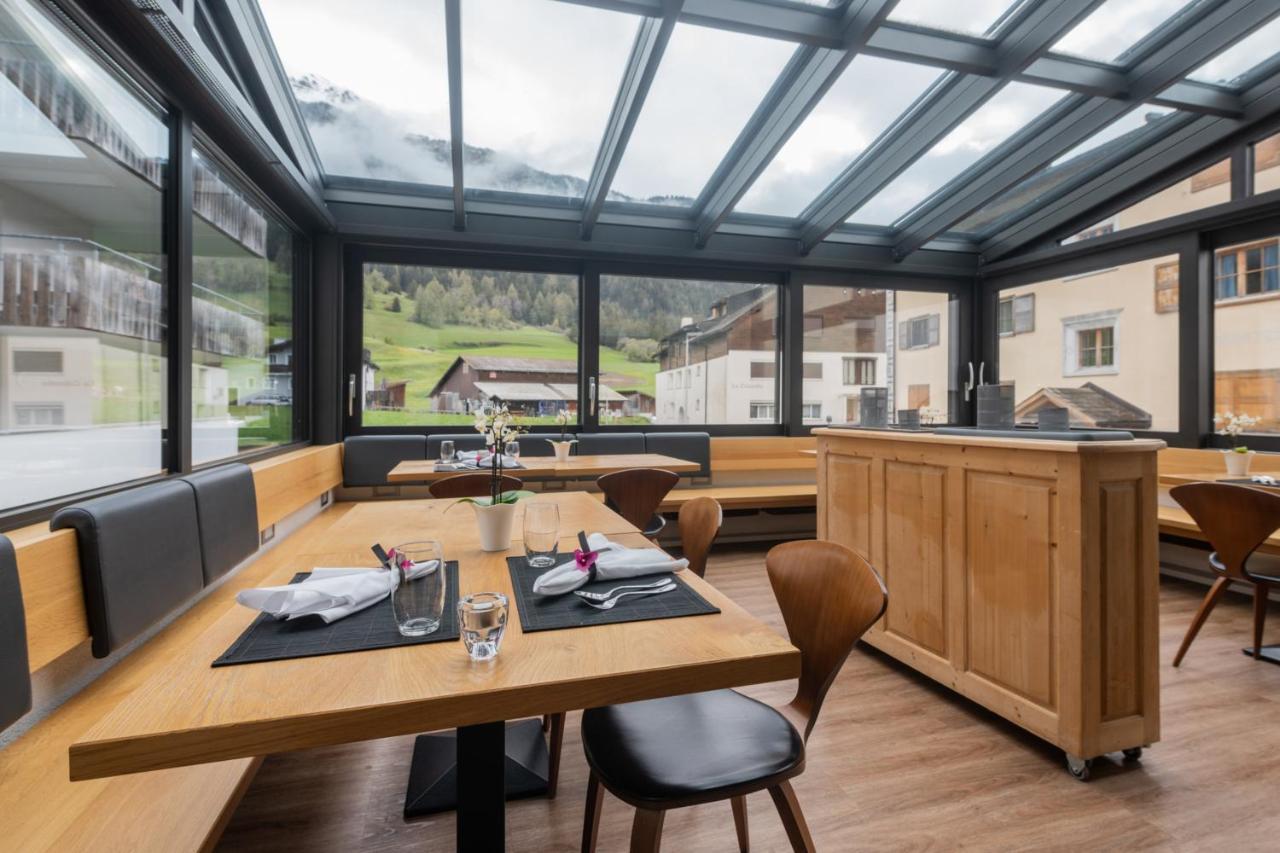 Hotel Cualmet - Aktiv Erholen Und Geniessen Tiefencastel Eksteriør bilde
